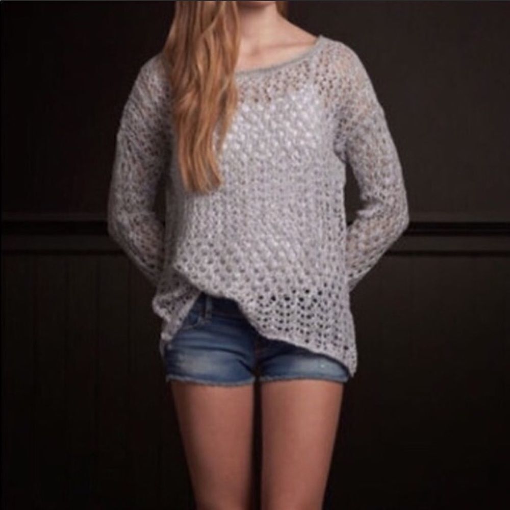 ✨ Hollister Open Knit Crew Neck Glitter sweater✨
